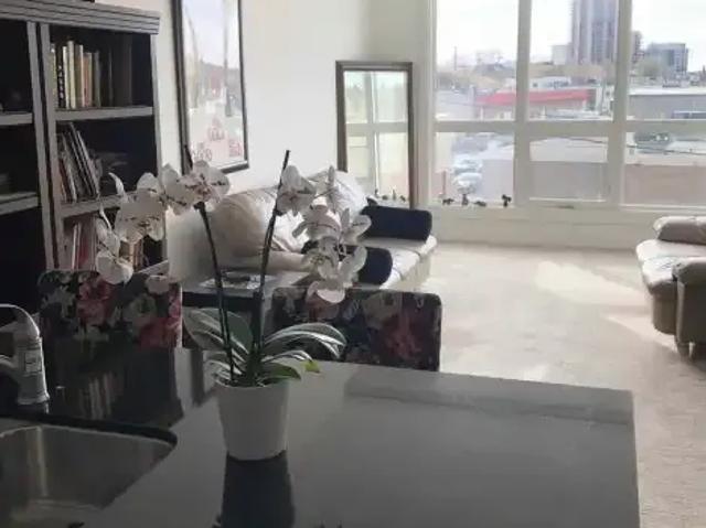 1 Bedroom Condo Calgary AB 103594383