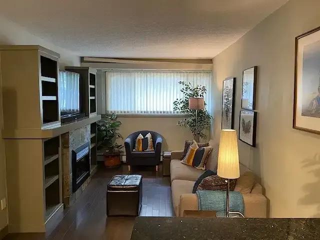 1 Bedroom Condo Calgary AB 103651798