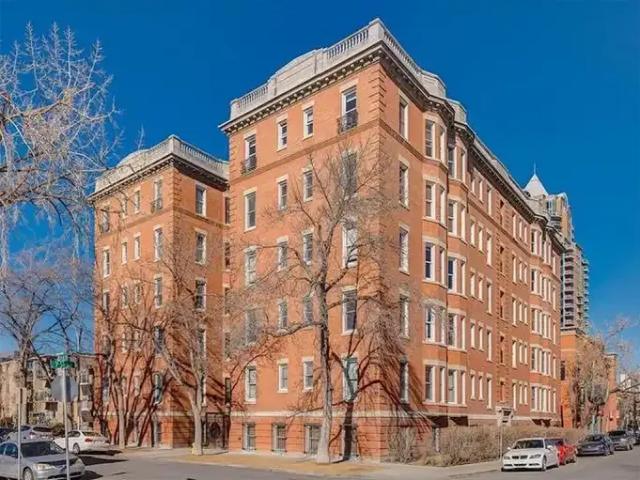 1 Bedroom Condo Calgary AB 103840206