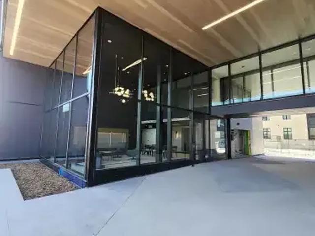 1 Bedroom Condo Calgary AB 103338091