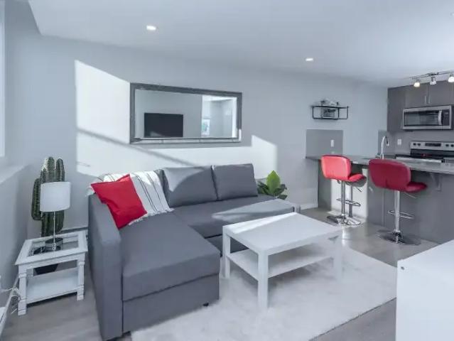 1 Bedroom Condo Calgary AB 104470686