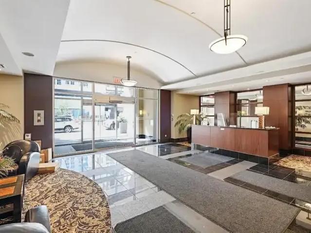 1 Bedroom Condo Calgary AB 104598353
