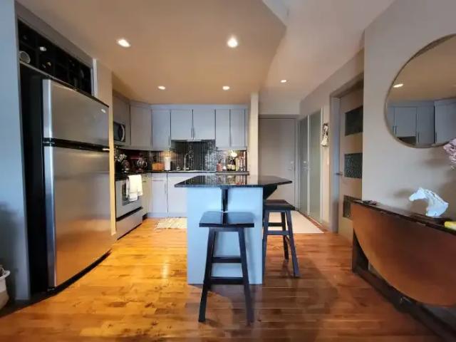 1 Bedroom Condo Calgary AB 104910245