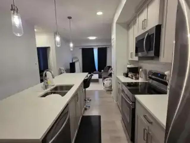 1 Bedroom Condo Calgary AB 104940726