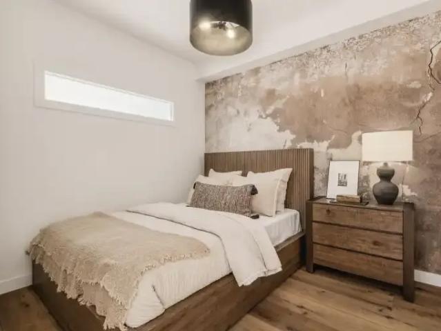 1 Bedroom Condo Calgary AB 104036364