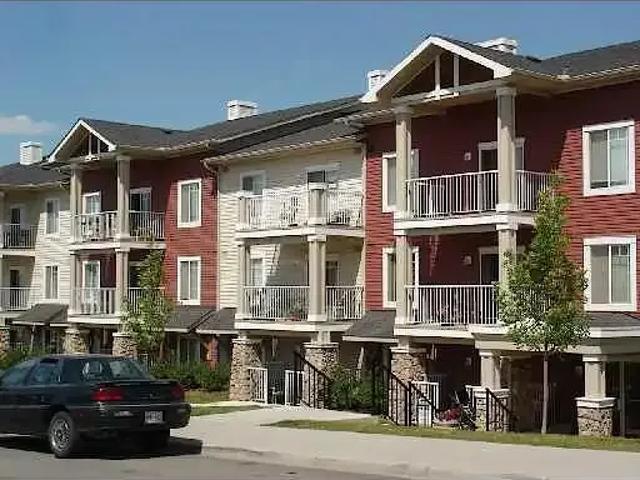 1 Bedroom Condo Calgary AB 104178809