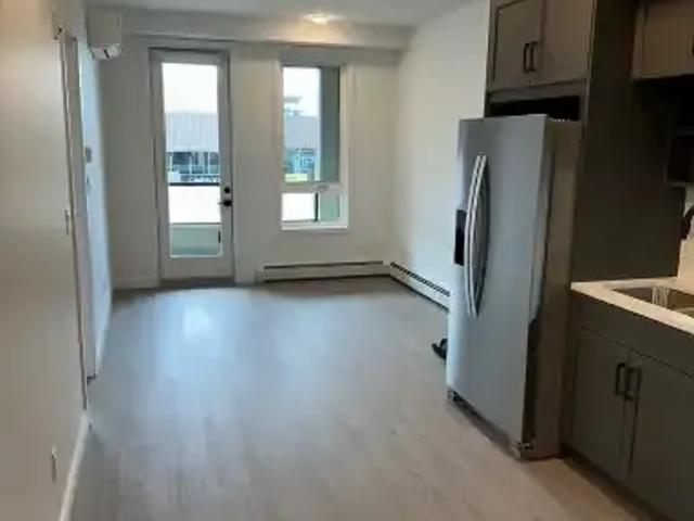 1 Bedroom Condo Calgary AB 104178842