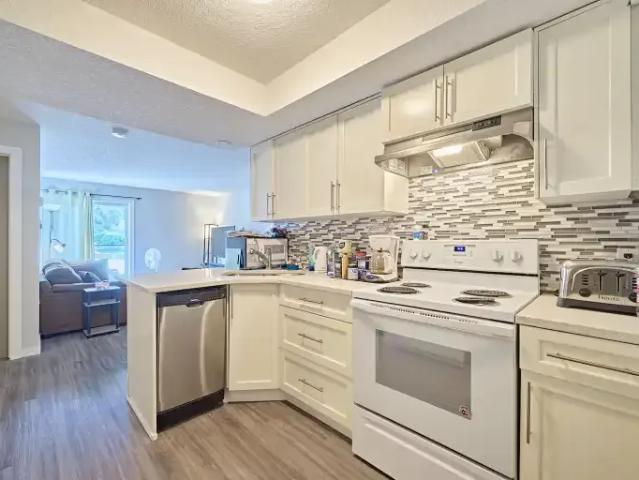 1 Bedroom Condo Calgary AB 104179798