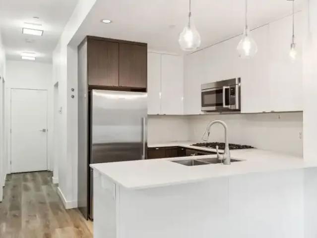 1 Bedroom Condo Calgary AB 104180428