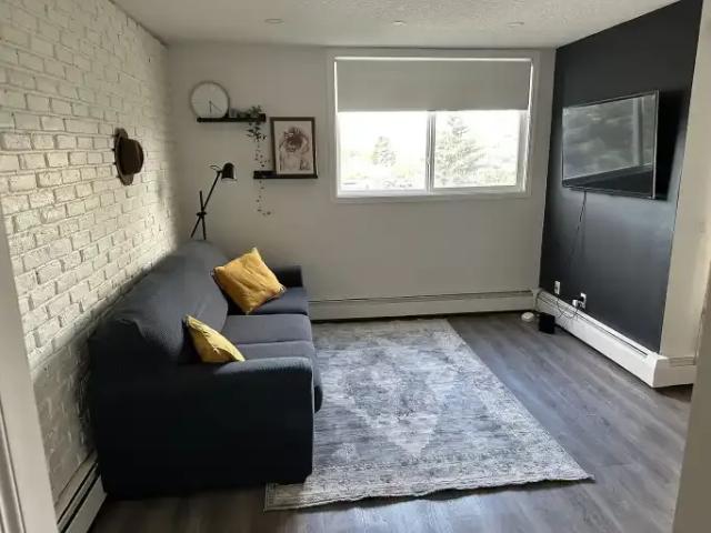 1 Bedroom Condo Calgary AB 104181432
