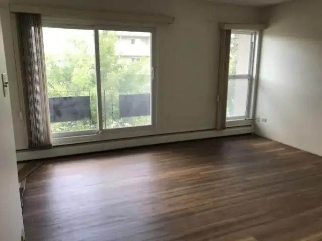 1 Bedroom Condo Calgary AB 104224149