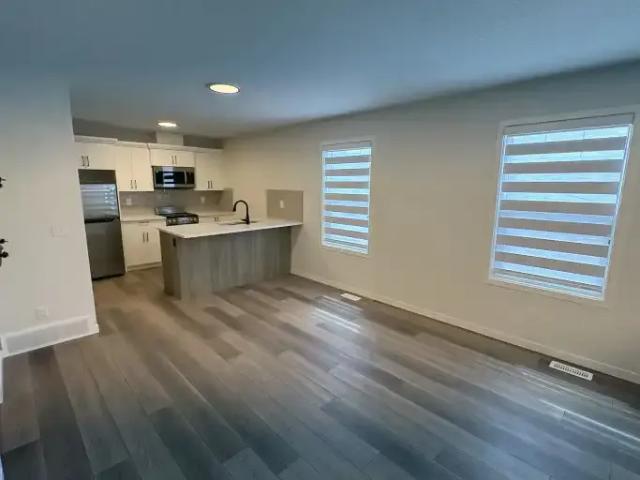 1 Bedroom Condo Calgary AB 104224387