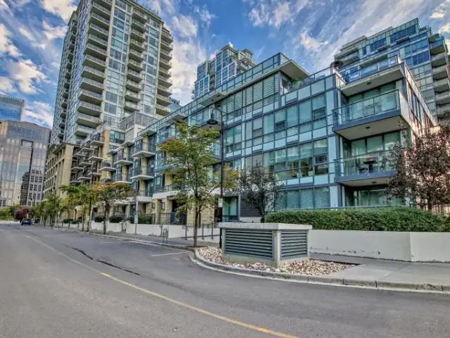 1 Bedroom Condo Calgary AB 104292253