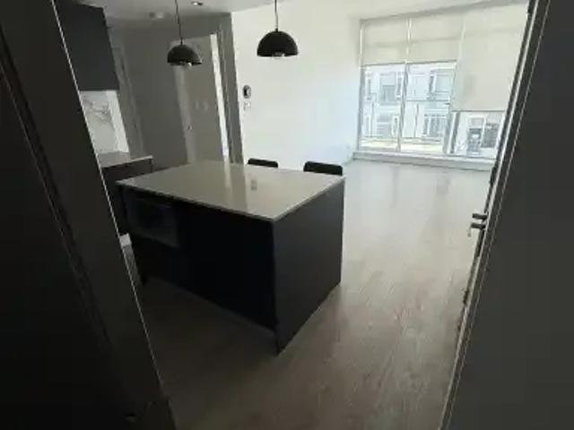1 Bedroom Condo Calgary AB 104362721