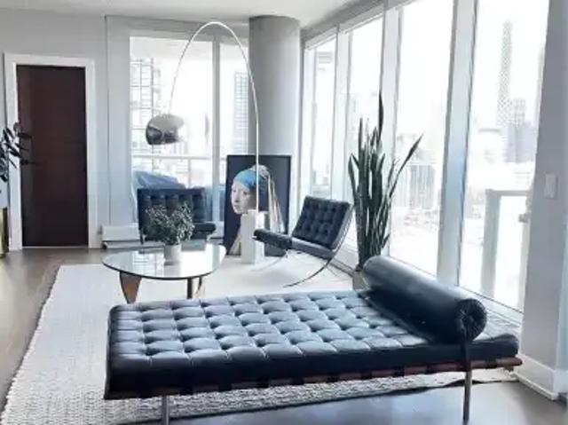 1 Bedroom Condo Calgary AB 105580659