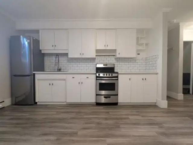 1 Bedroom Condo Calgary AB 105602096