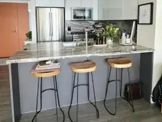 1 Bedroom Condo Calgary AB 105135583