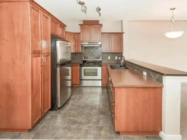 1 Bedroom Condo Calgary AB 105198650
