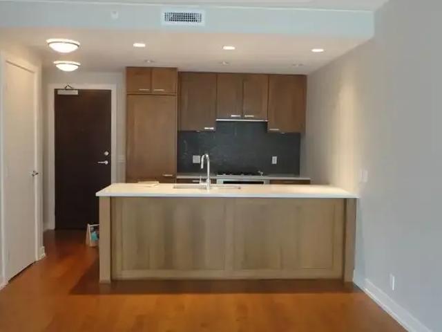 1 Bedroom Condo Calgary AB 105337631