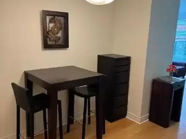 1 Bedroom Condo Calgary AB 105345023