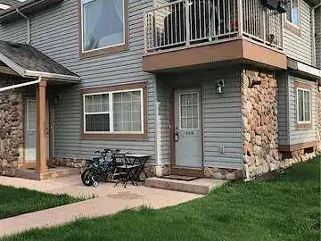 1 Bedroom Condo Calgary AB LS102243086