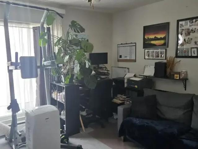 1 Bedroom Condo Calgary AB LS102658482