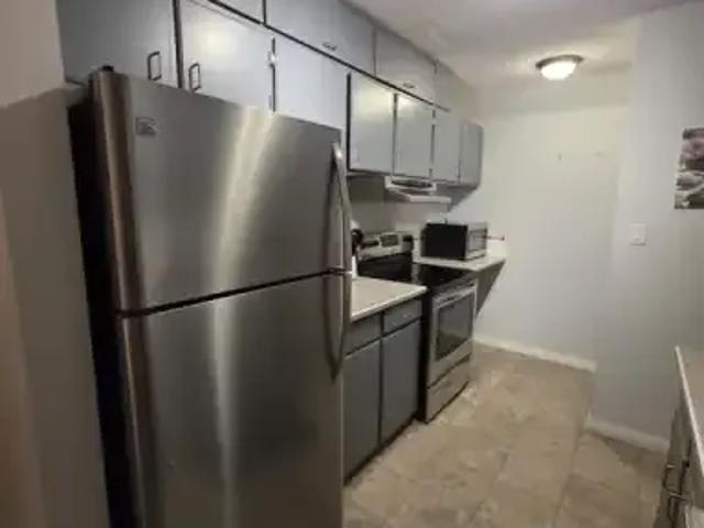 1 Bedroom Condo Calgary AB LS102752406
