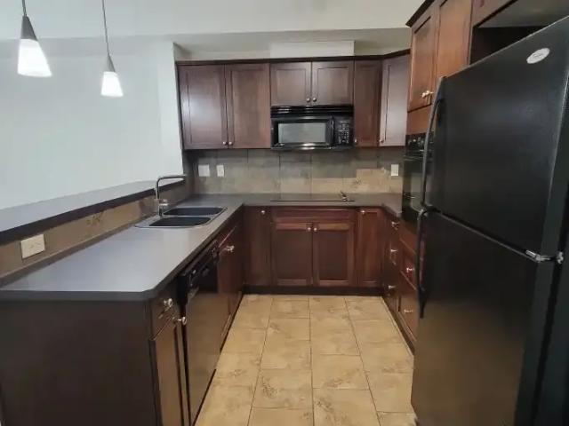 1 Bedroom Condo Calgary AB LS103091523
