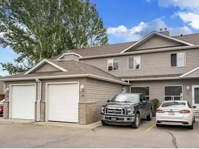 1 Bedroom Condo Airdrie AB 101827520