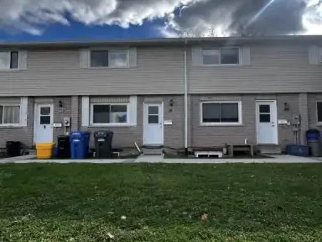 1 Bedroom Condo Barrie ON LS96251566