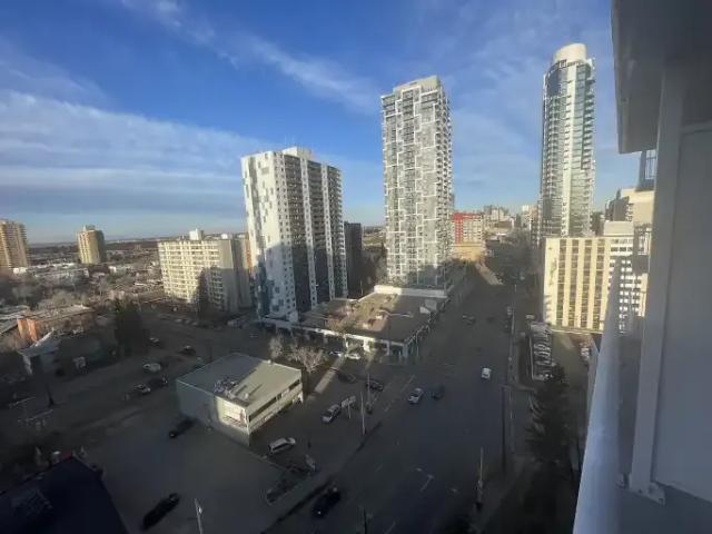 1 Bedroom Condo Edmonton AB 104179136