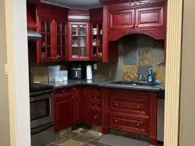1 Bedroom Condo Edmonton AB 104181763