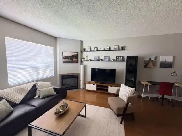 1 Bedroom Condo Edmonton AB 104223562