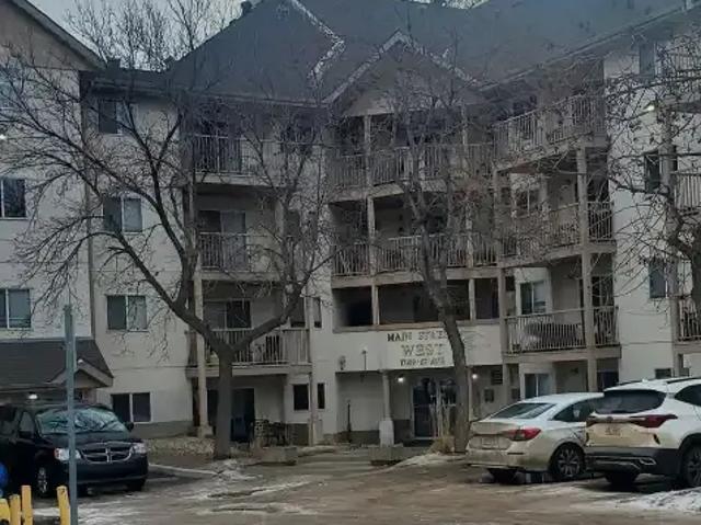 1 Bedroom Condo Edmonton AB 104910213