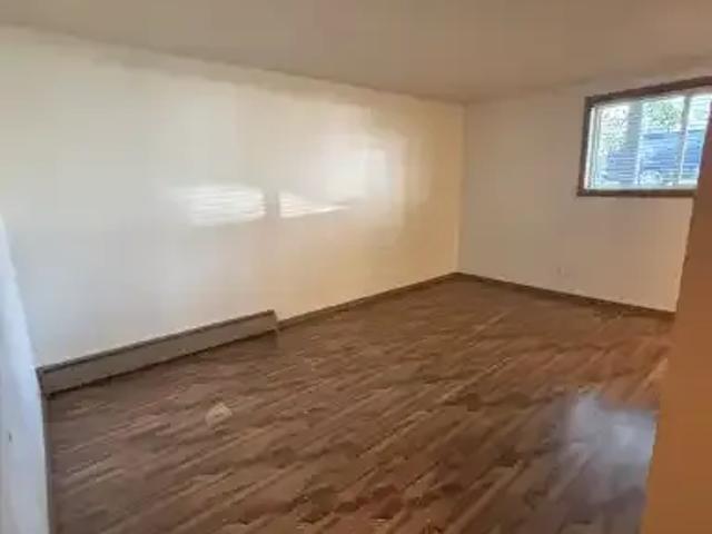1 Bedroom Condo Edmonton AB LS101261948