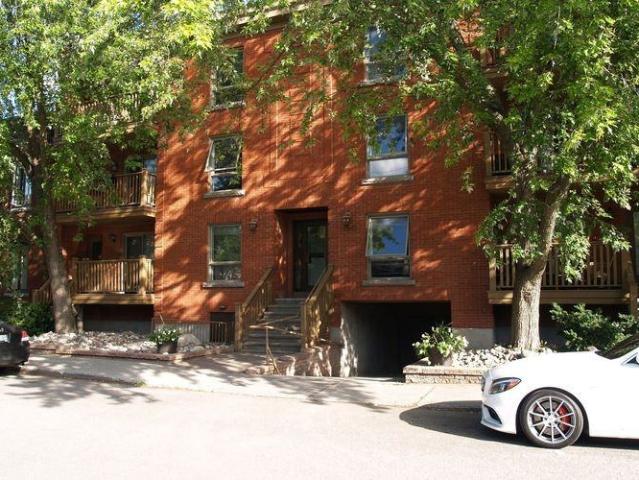 1 Bedroom Condo for Rent at 160 Bruyère St, Ottawa, ON K1N 5E1 Lower Town