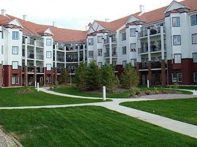 1 Bedroom Condo for Rent at 205 Royal Oak Bay Nw, Calgary, AB T3G 6A4 Royal Oak