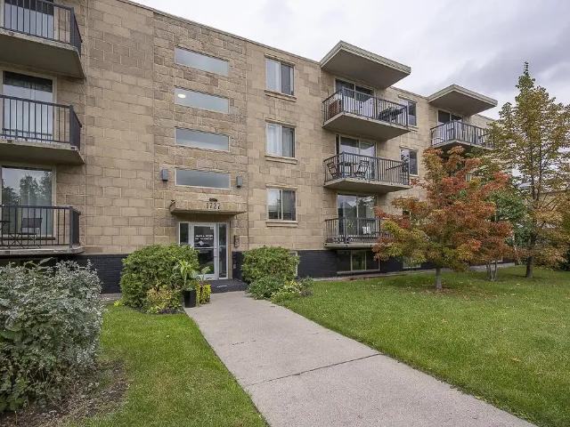 1 bedroom condo in Lower Mount Royal