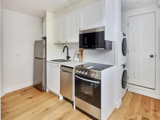 1 Bedroom Condo Ottawa ON 102272329