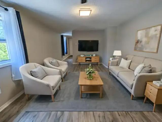 1 Bedroom Condo Welland ON 102846451
