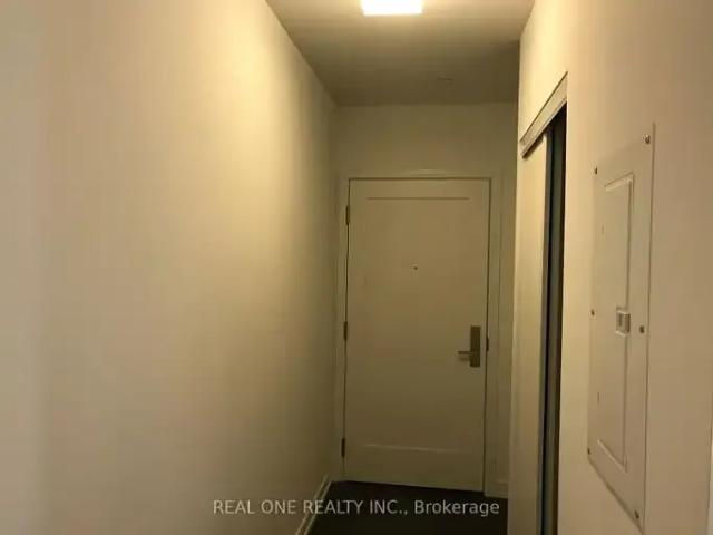 1 Bedroom Condo Toronto ON 103920488