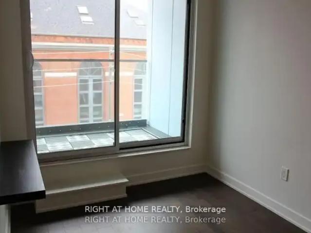 1 Bedroom Condo Toronto ON 103091413