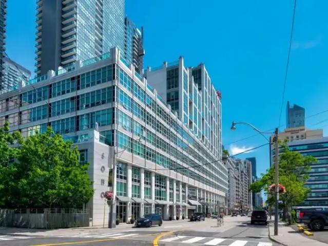 1 Bedroom Condo Toronto ON 104754159