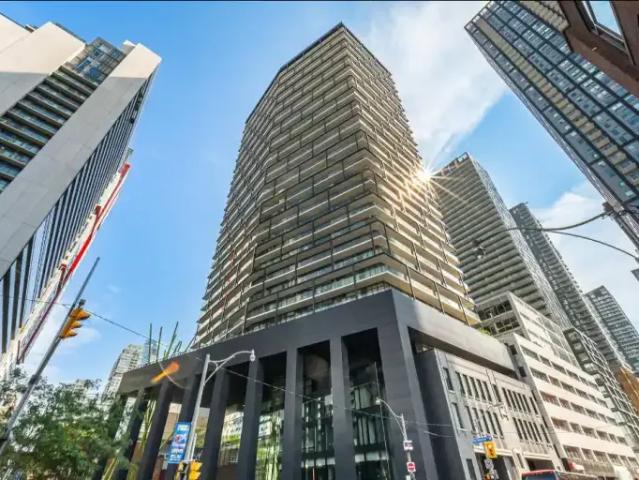 1 Bedroom Condo Toronto ON LS101827458