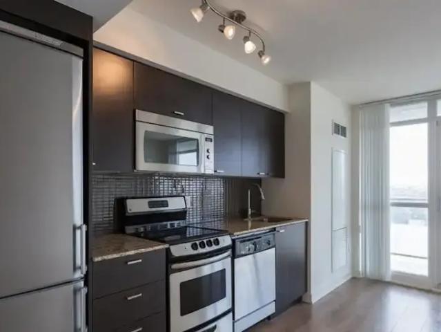 1 Bedroom Condo Toronto ON LS102847064