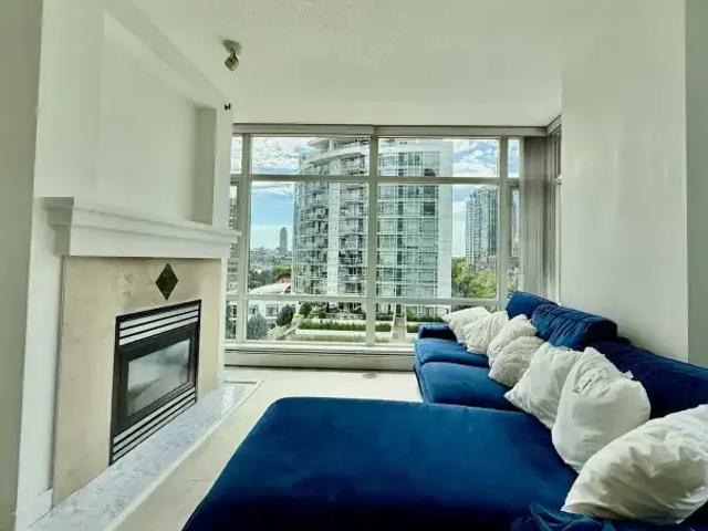 1 Bedroom Condo Vancouver BC 102752538