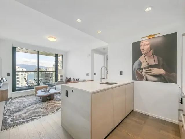 1 Bedroom Condo Vancouver BC 103568807
