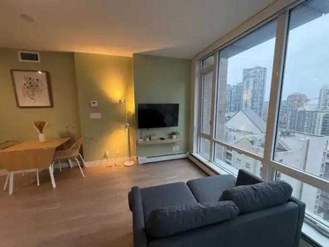 1 Bedroom Condo Vancouver BC 103568906