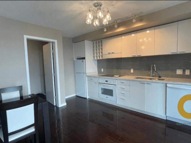 1 Bedroom Condo Vancouver BC 103593442