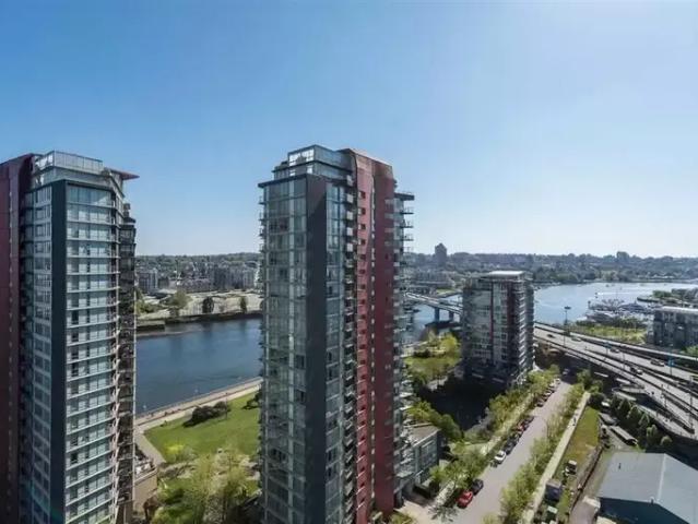 1 Bedroom Condo Vancouver BC 104956080